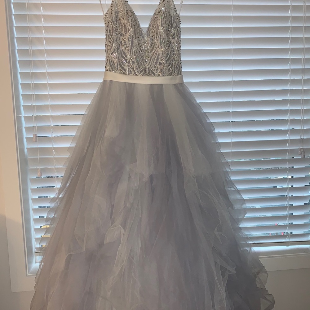 Allure bridals wedding dress